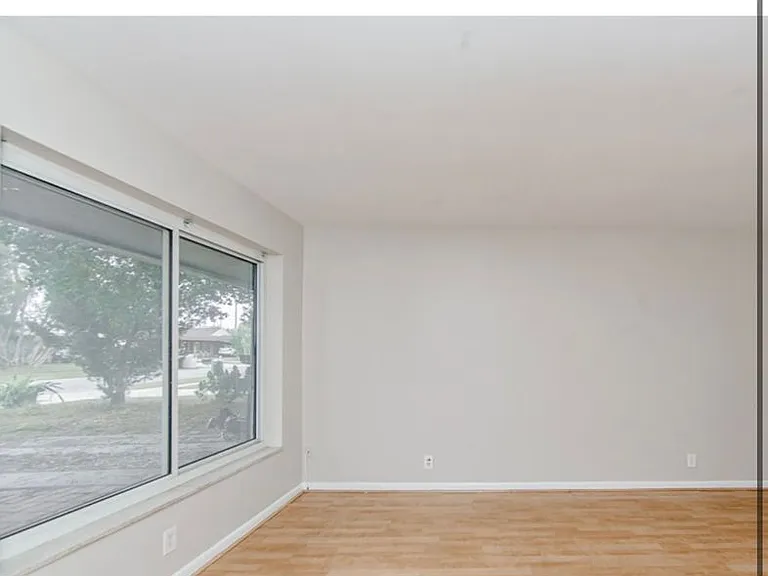 510 Brighton Way — Photo 6