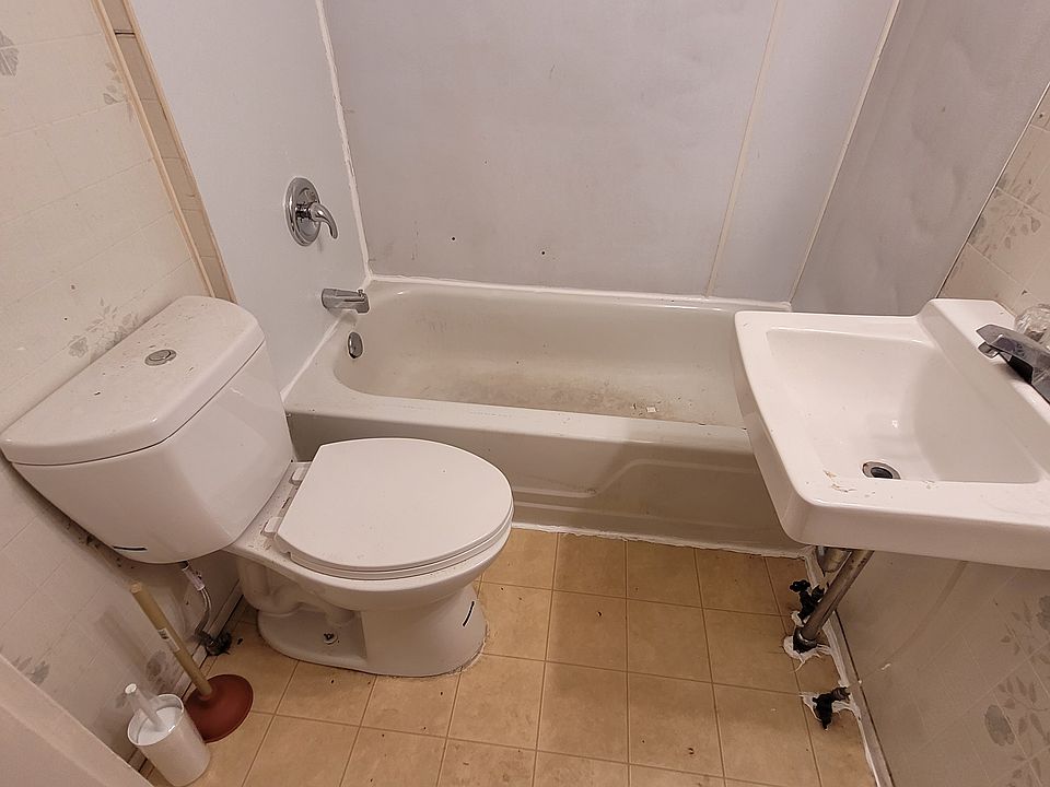 1314 Girard St Akron OH Zillow