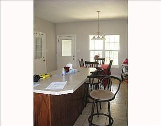 2nd image of 125 Defries Rd