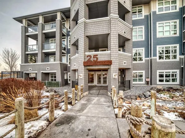 25 E Auburn Meadows Ave SE #409, Calgary, AB T3M 2L3