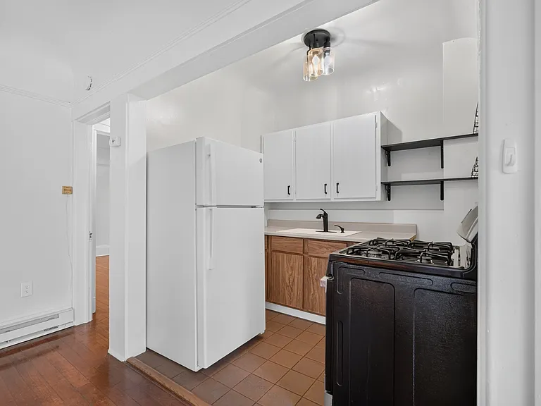 2808 Derby St #2810 — Photo 10