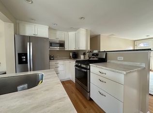 (Undisclosed Address), West Yarmouth, MA 02673