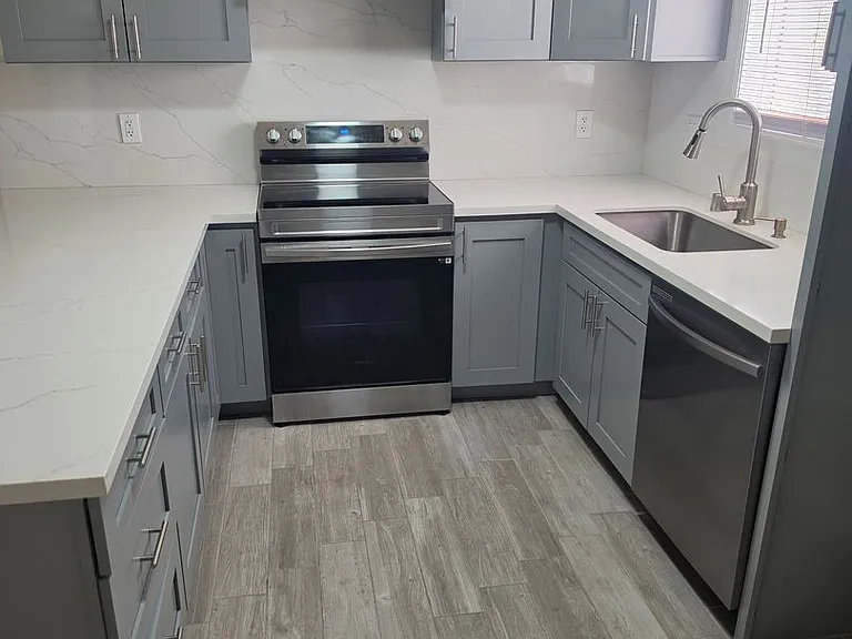 1772 Rio Grande Rd — Photo 5