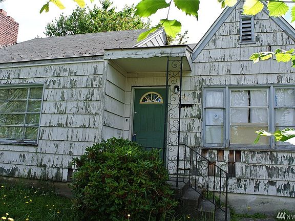 3rd image of 6317 S Thompson Ave