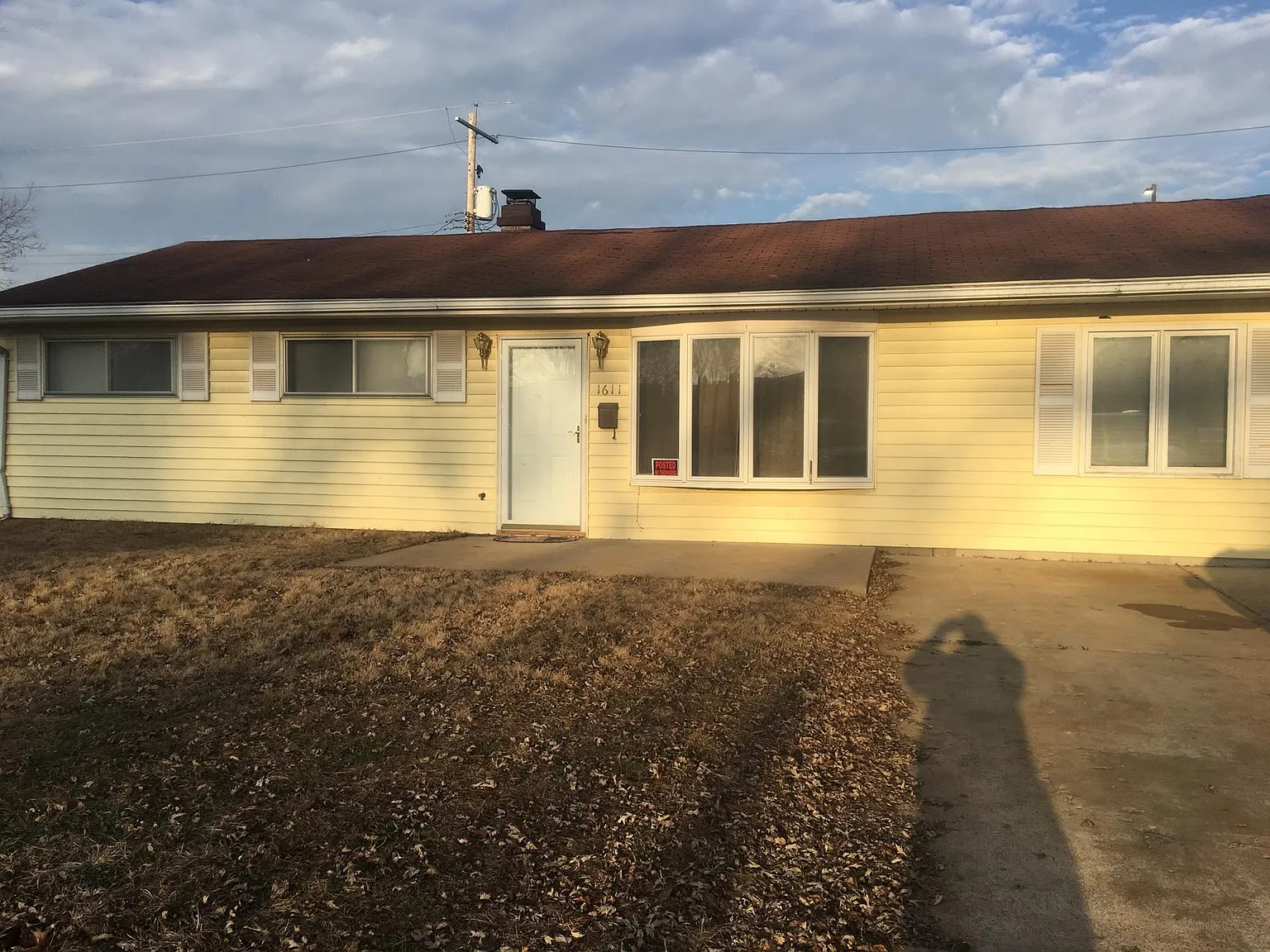 1611 Armand Dr photo 1