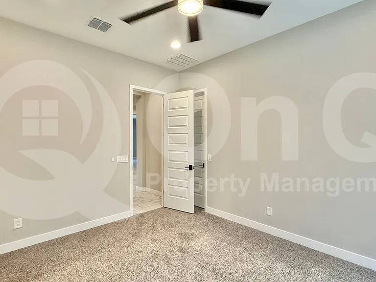 10741 E Tarragon Ave — Photo 15