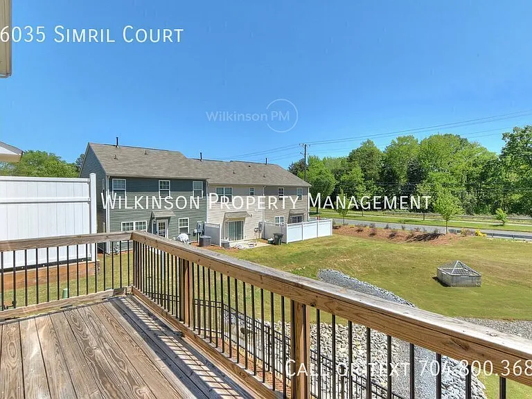 16035 Simril Ct — Photo 33