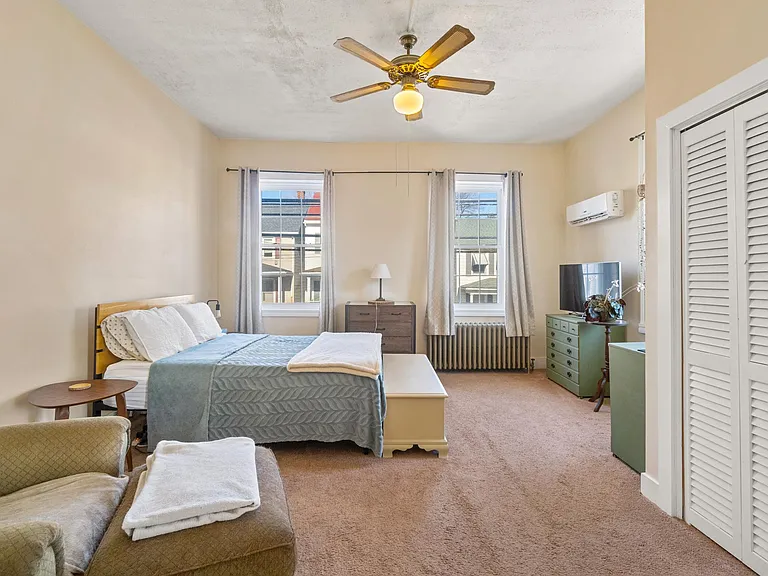 308 W Main St #M — Photo 21