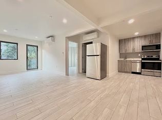 4578 Manhattan College Pkwy APT 3A, Bronx, NY 10471