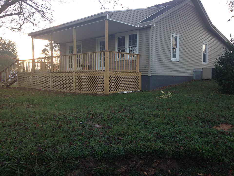 1st image of 124 Watkins Dr