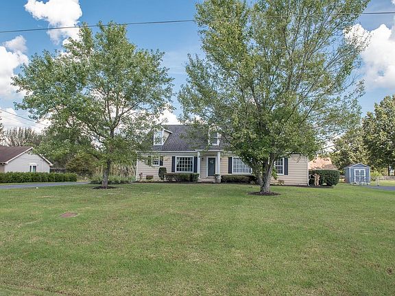 2nd image of 118 Tarrytown Dr