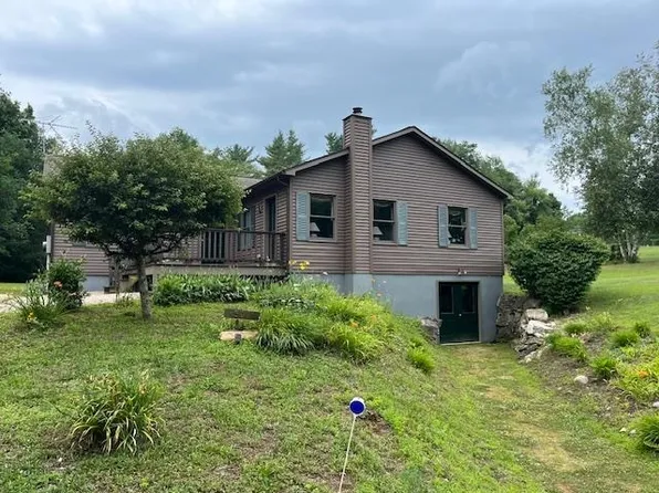 505 Cross Road, Pownal, VT 05261