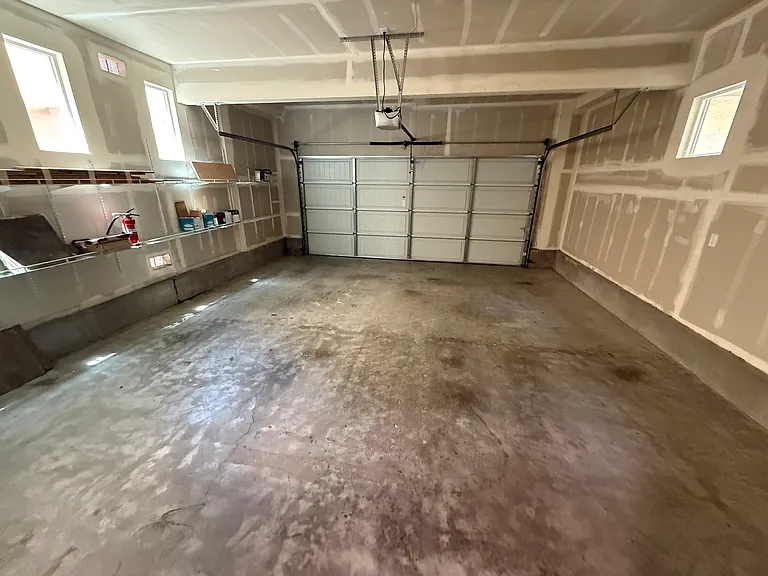 3360 Chartwell St — Photo 18