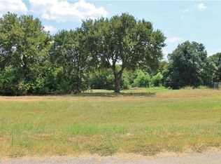 6023 Live Oak Dr, Kaufman, TX 75142
