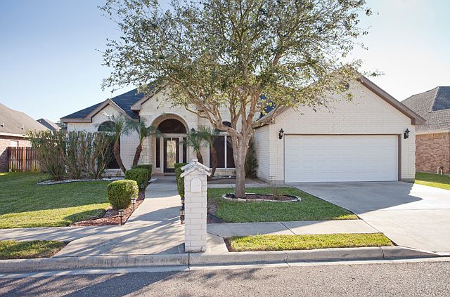 1st image of 2412 Nicole Dr