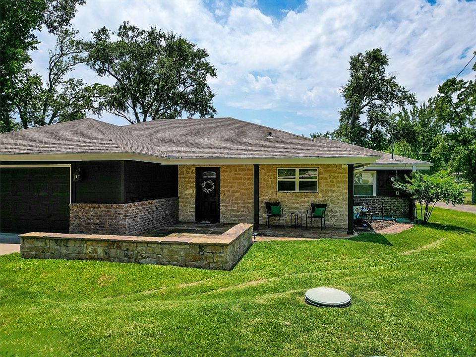 1075 Callender Lake Dr, Murchison, TX 75778 | Zillow