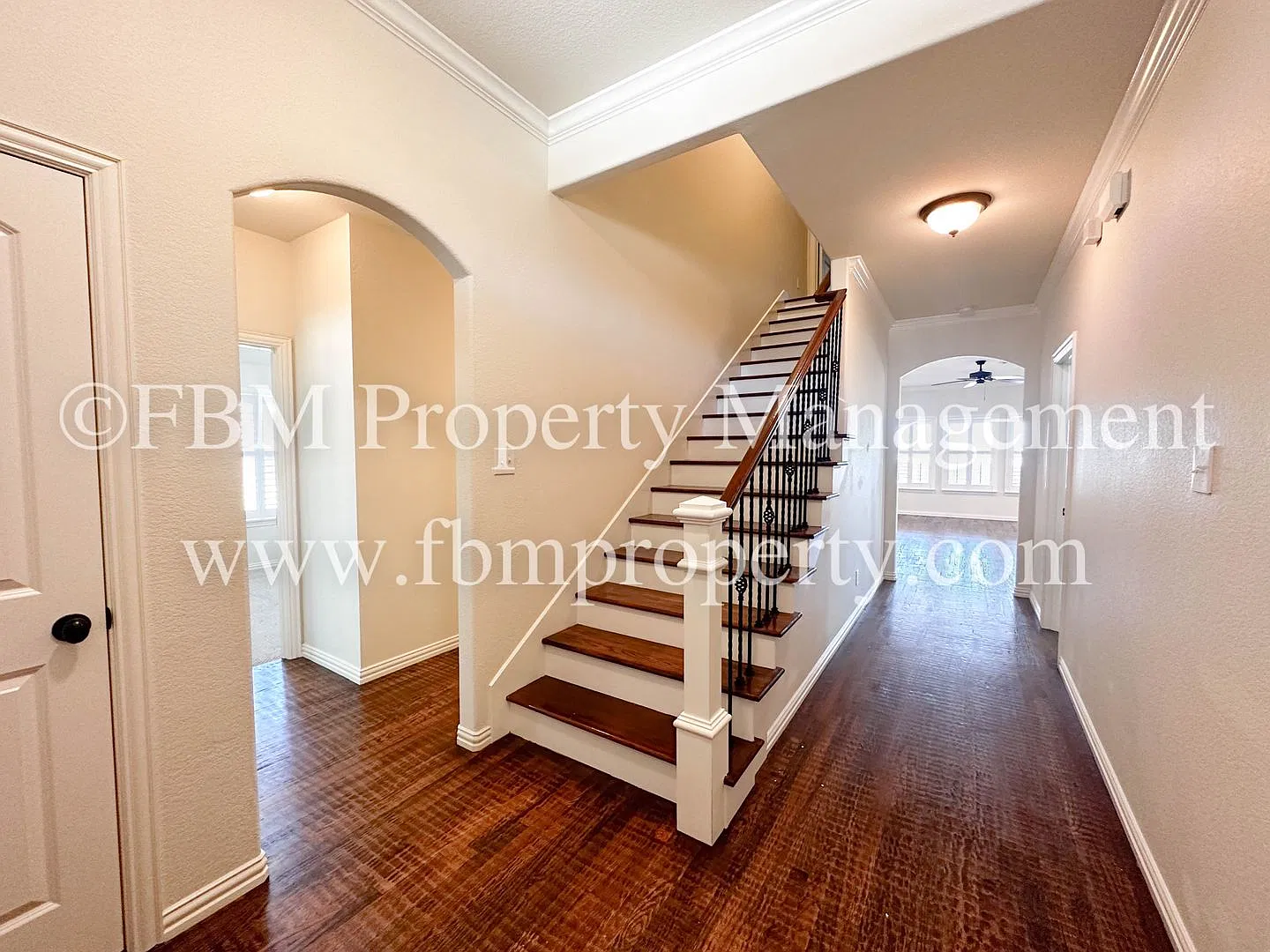 164 Horseshoe Bend Dr. - Gorgeous 5 Bedroom, 3 Bathroom Home in Waxahachie, TX! — Photo 4