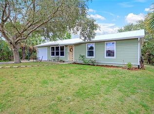 620 14th St NE, Naples, FL 34120