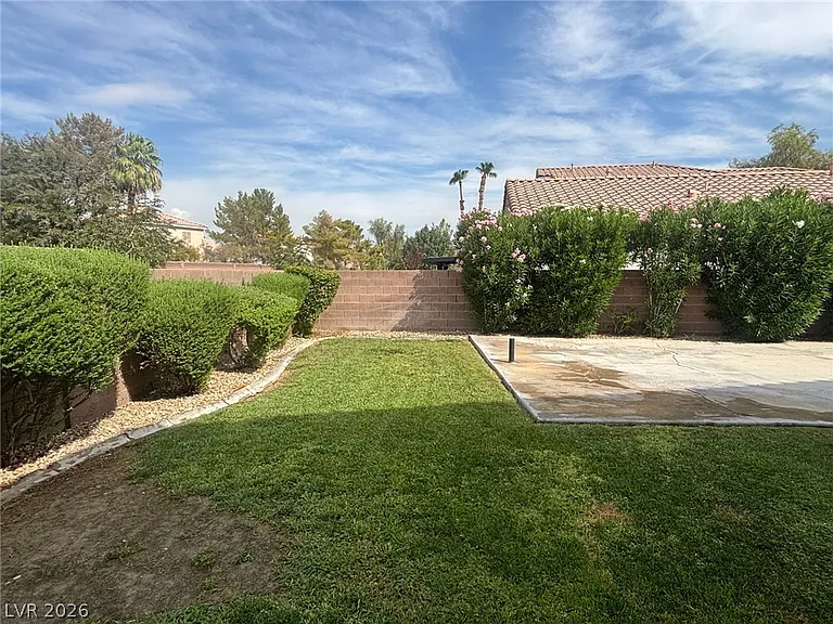 8585 Ebony Hills Way — Photo 50