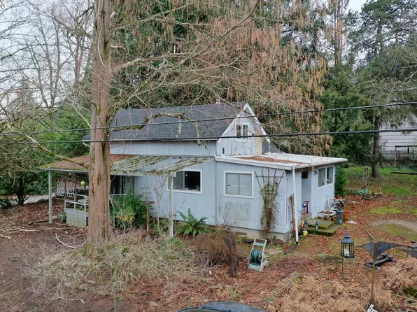 1214 Cedar St, Lake Oswego, OR 97034
