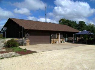 8675 Camp Awana Rd, Fredonia, WI 53021
