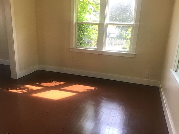 5th image of 4453 N 25th St