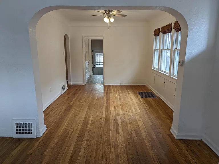 1552 Garfield St — Photo 12