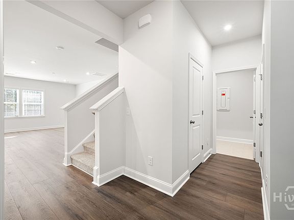 7th image of this home