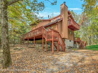 279 Russell Ct, Effort, PA 18330