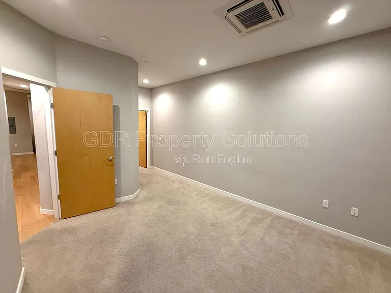 3600 Central Ave SE — Photo 21