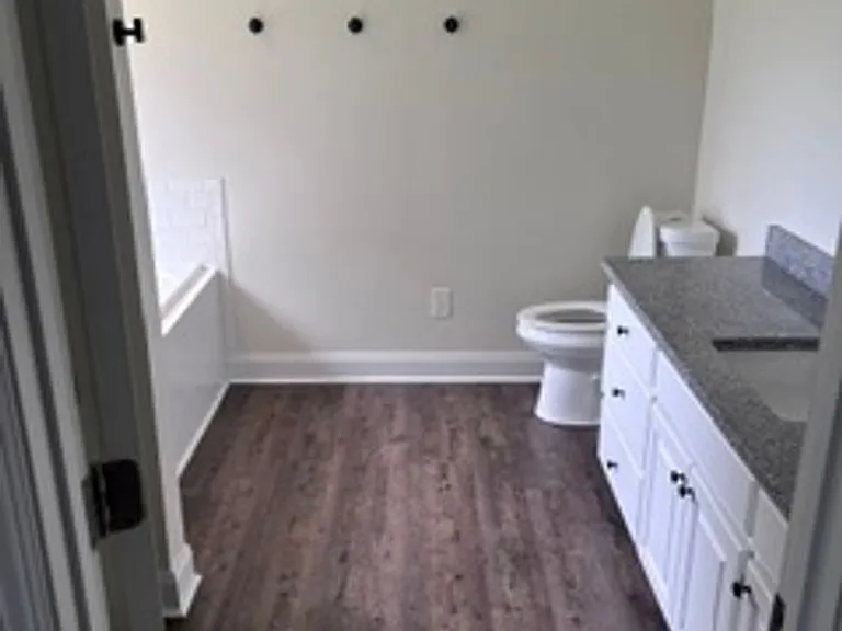 48 Wheatfield Dr — Photo 19