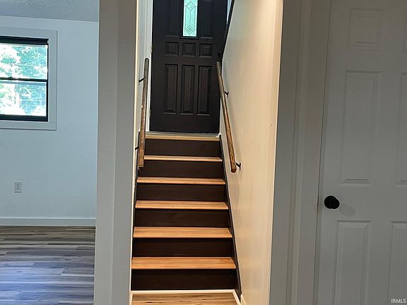 4th image of 700 N Chandler Dr