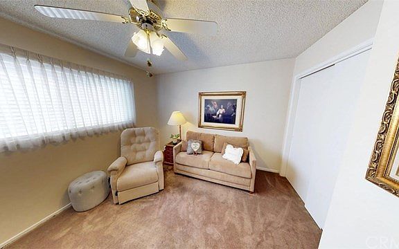 5th image of 5404 Park Ave