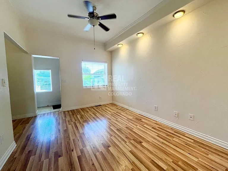 3127 N Downing St — Photo 6