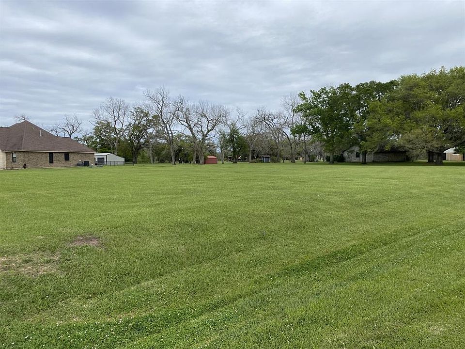 738 Bar X Trl, Angleton, TX 77515 MLS 93449778 Zillow