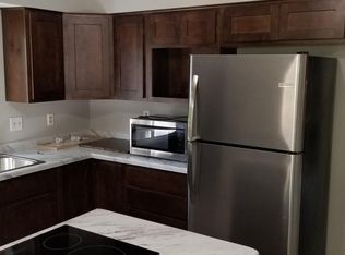 2864 Pascal St N, Roseville, MN 55113