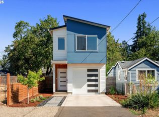 6071 SE Lexington St, Portland, OR 97206