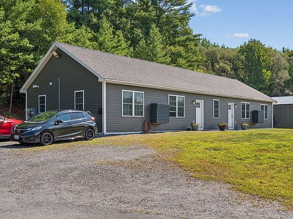3rd image of 574 River Road