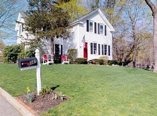 347 Common St, Walpole, MA 02081
