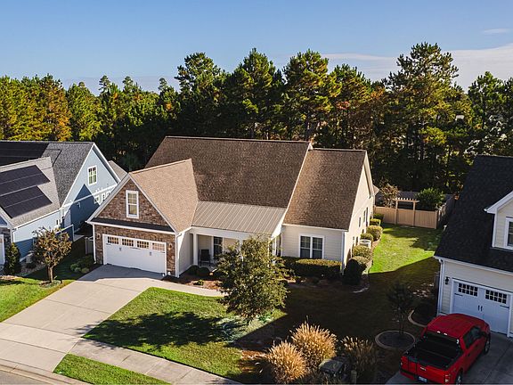 3rd image of 2933 Pullen Drive