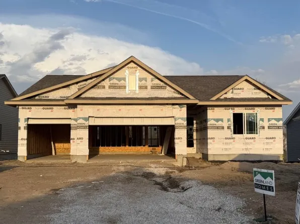 555 NW Rosemont Dr, Waukee, IA 50263