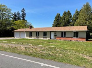 203 Cullens St NW, Yelm, WA 98597