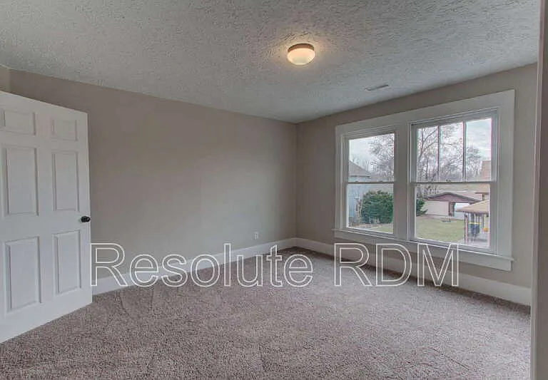 1313 Ringgold Ave — Photo 13