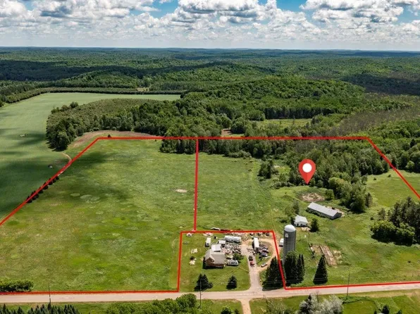 Hillview Rd, Antigo, WI 54409