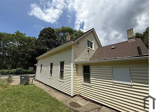 5636 Drake Ave — Photo 38