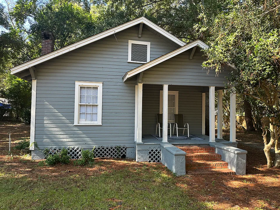 109 Vashti Ave