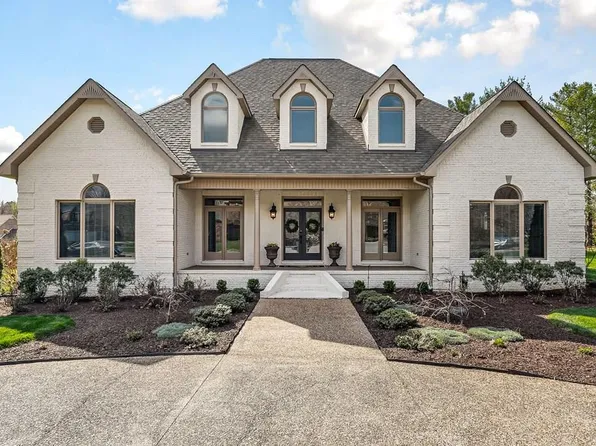 534 Saddle Ln, Cookeville, TN 38501