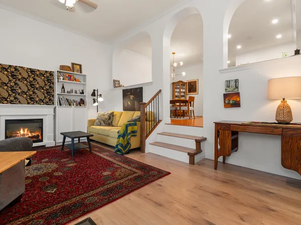 9270 Edward St #111, Chilliwack, BC V2P 4C4