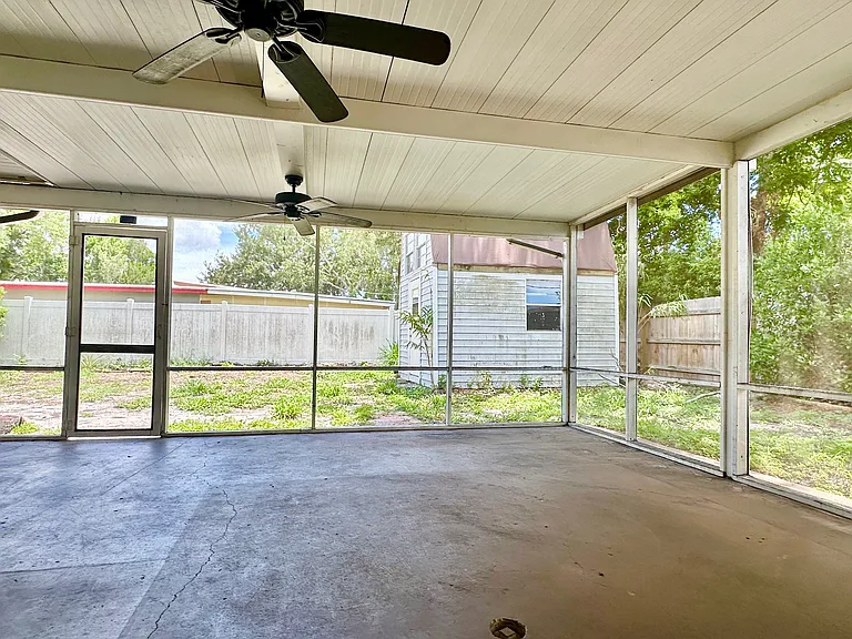 5936 Elm St — Photo 26