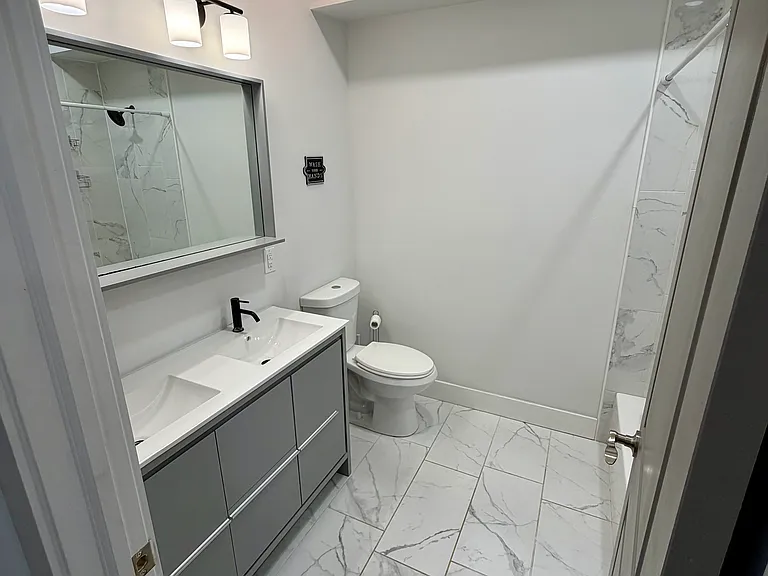 2239 Tasker St — Photo 42